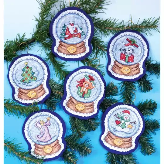 Snow Globes Ornaments