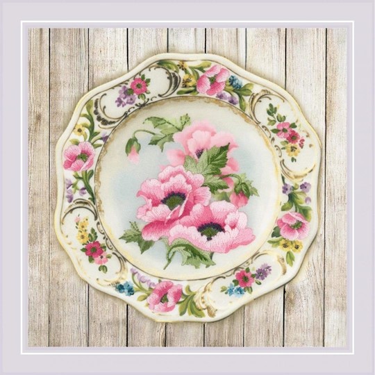 Anemone Plate Satin Stitch