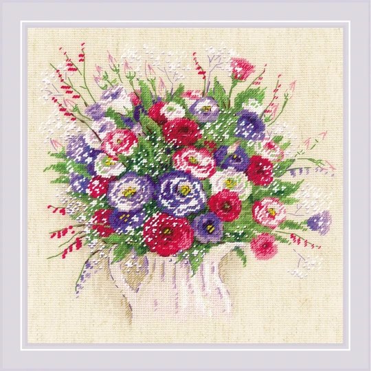 Eustoma and Gypsophila