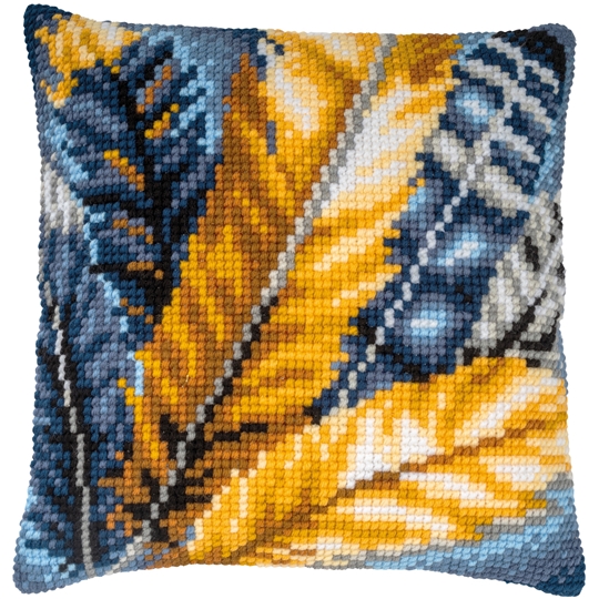 Feathers Cushion 